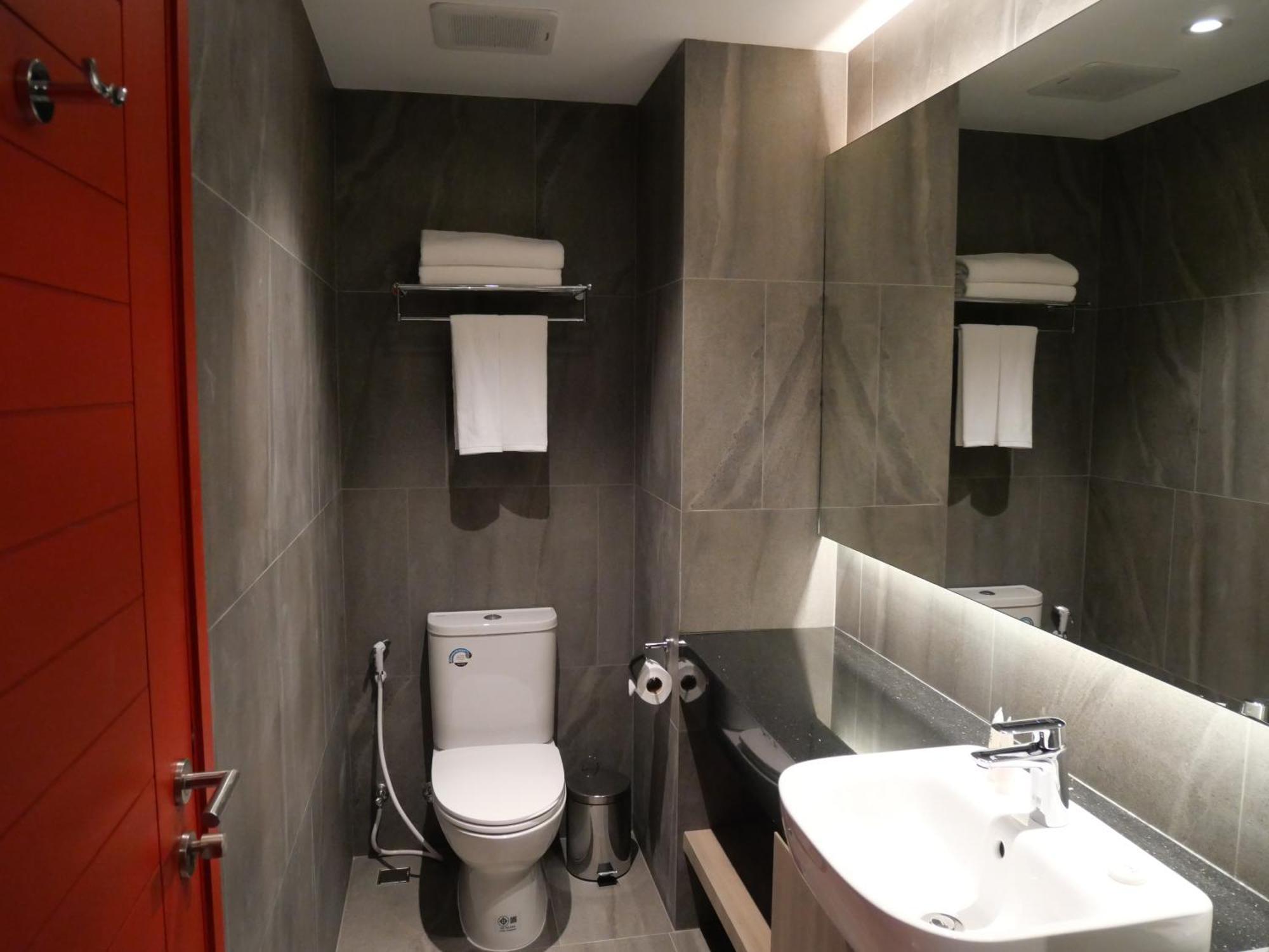 T2 The Portal Sukhumvit Hotel Bangkok Kültér fotó