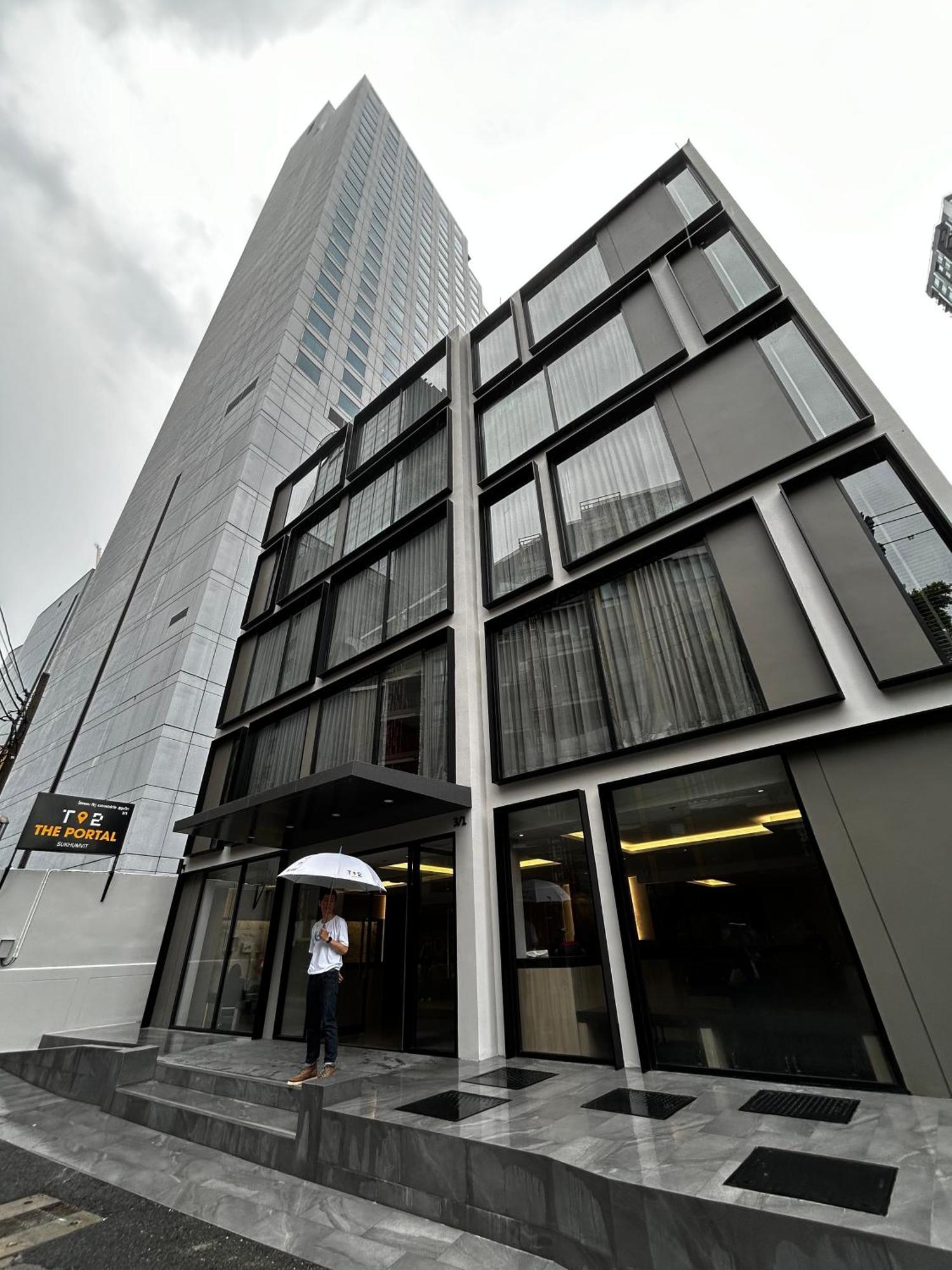 T2 The Portal Sukhumvit Hotel Bangkok Kültér fotó