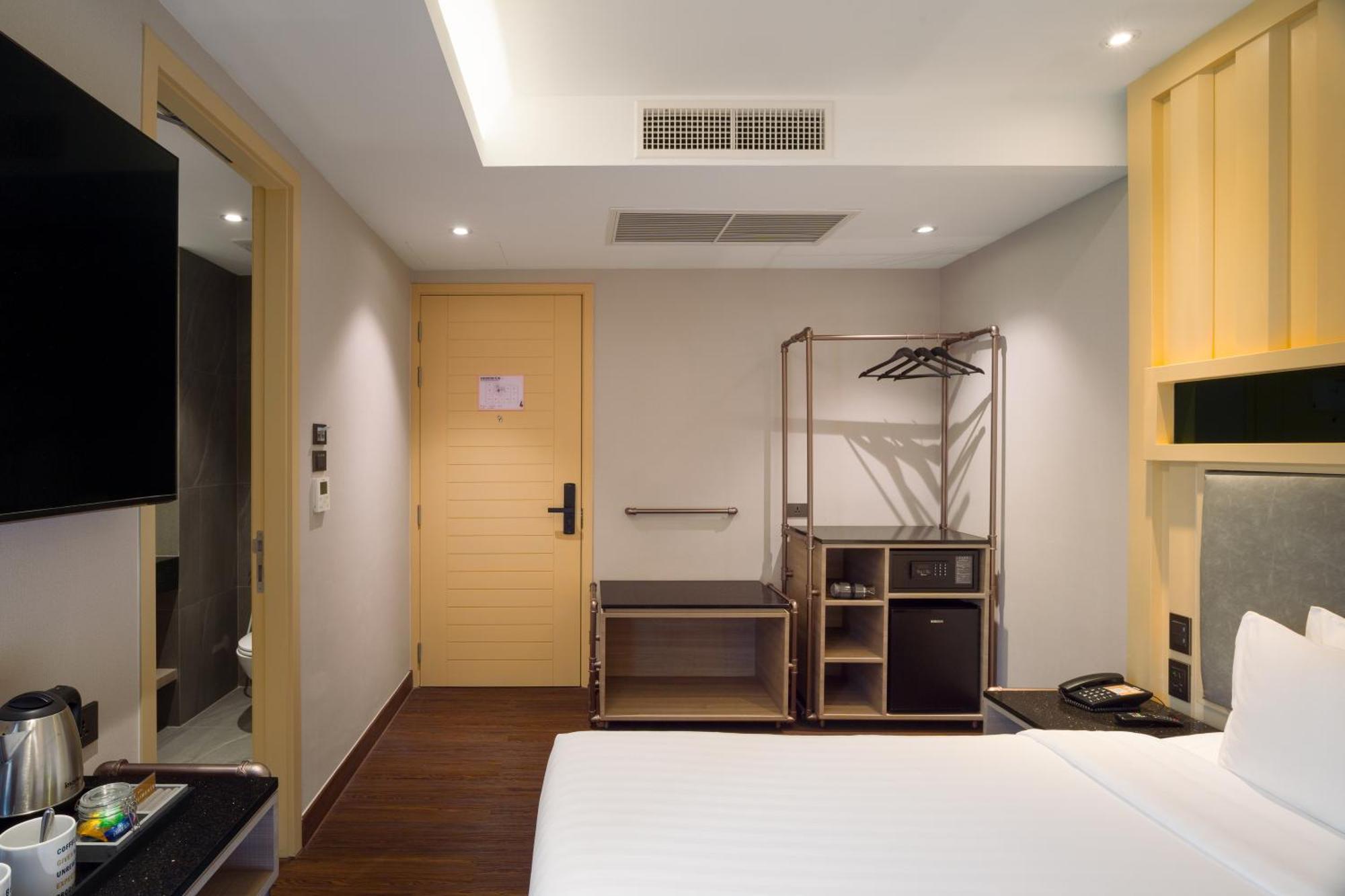 T2 The Portal Sukhumvit Hotel Bangkok Kültér fotó