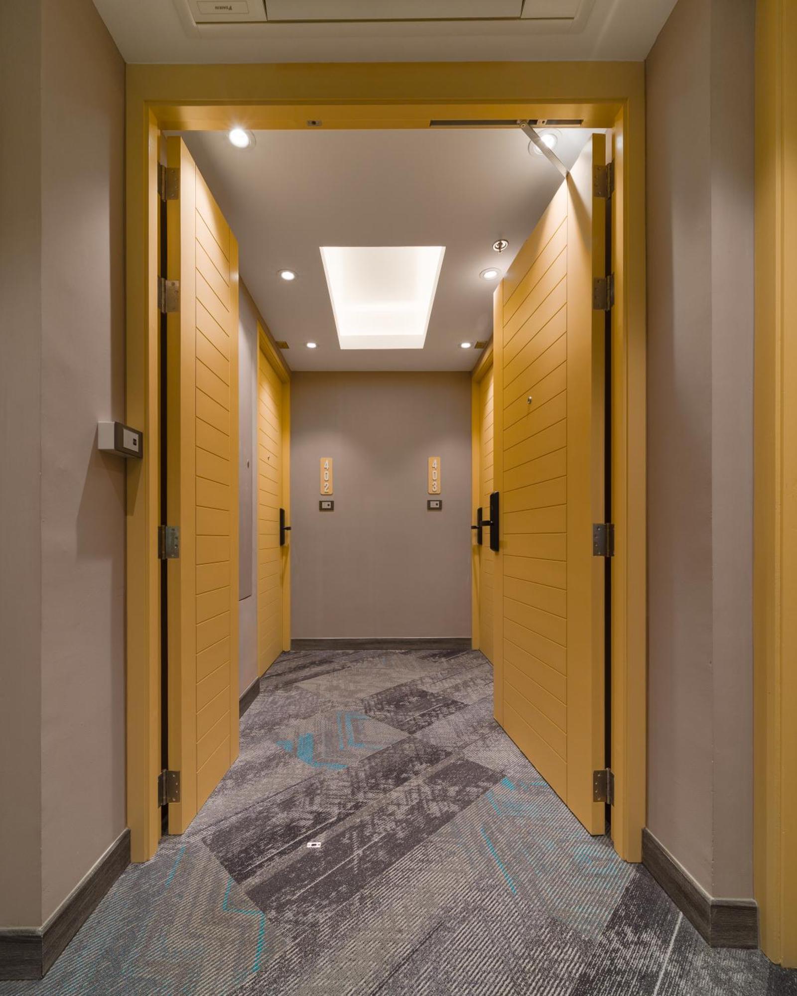 T2 The Portal Sukhumvit Hotel Bangkok Kültér fotó